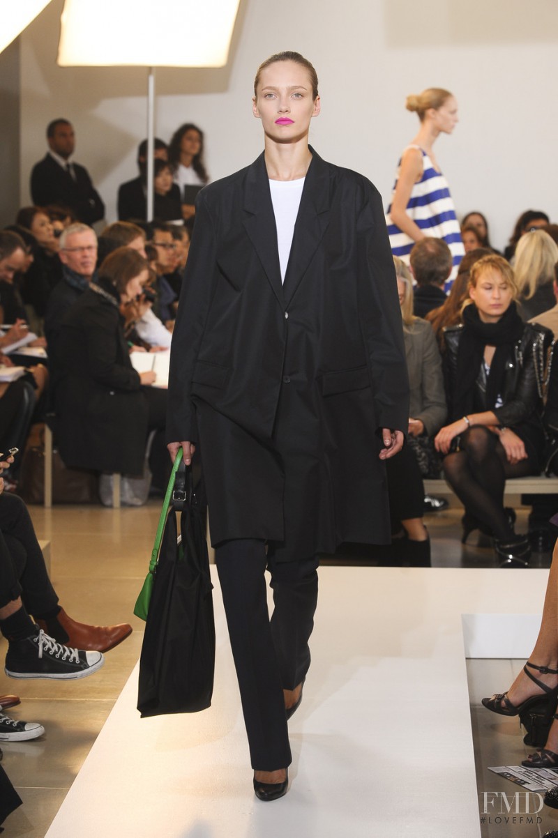 Karmen Pedaru featured in  the Jil Sander fashion show for Spring/Summer 2011