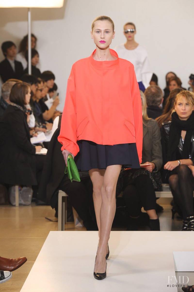 Alicia Kuczman featured in  the Jil Sander fashion show for Spring/Summer 2011