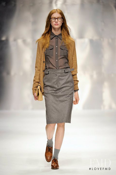 DAKS fashion show for Autumn/Winter 2010