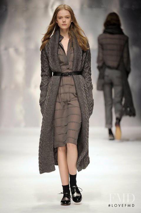 DAKS fashion show for Autumn/Winter 2010