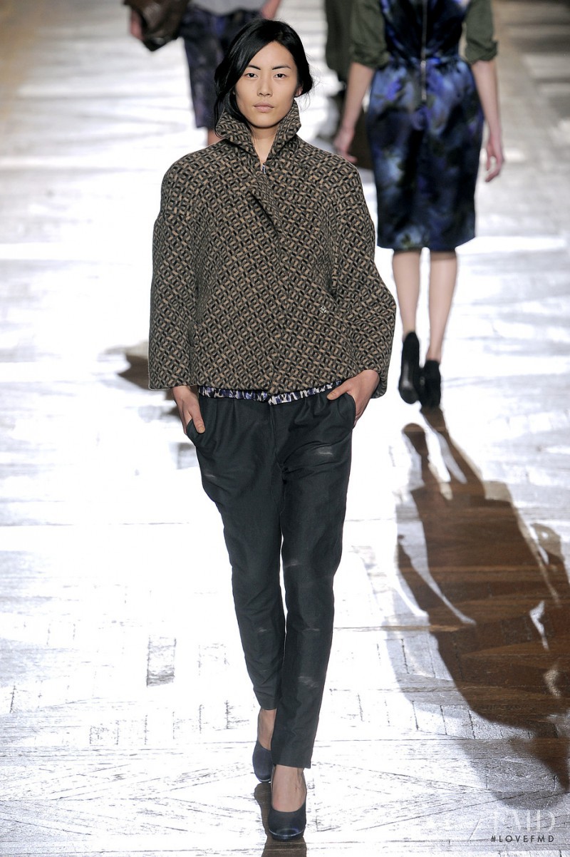 Liu Wen featured in  the Dries van Noten fashion show for Autumn/Winter 2010