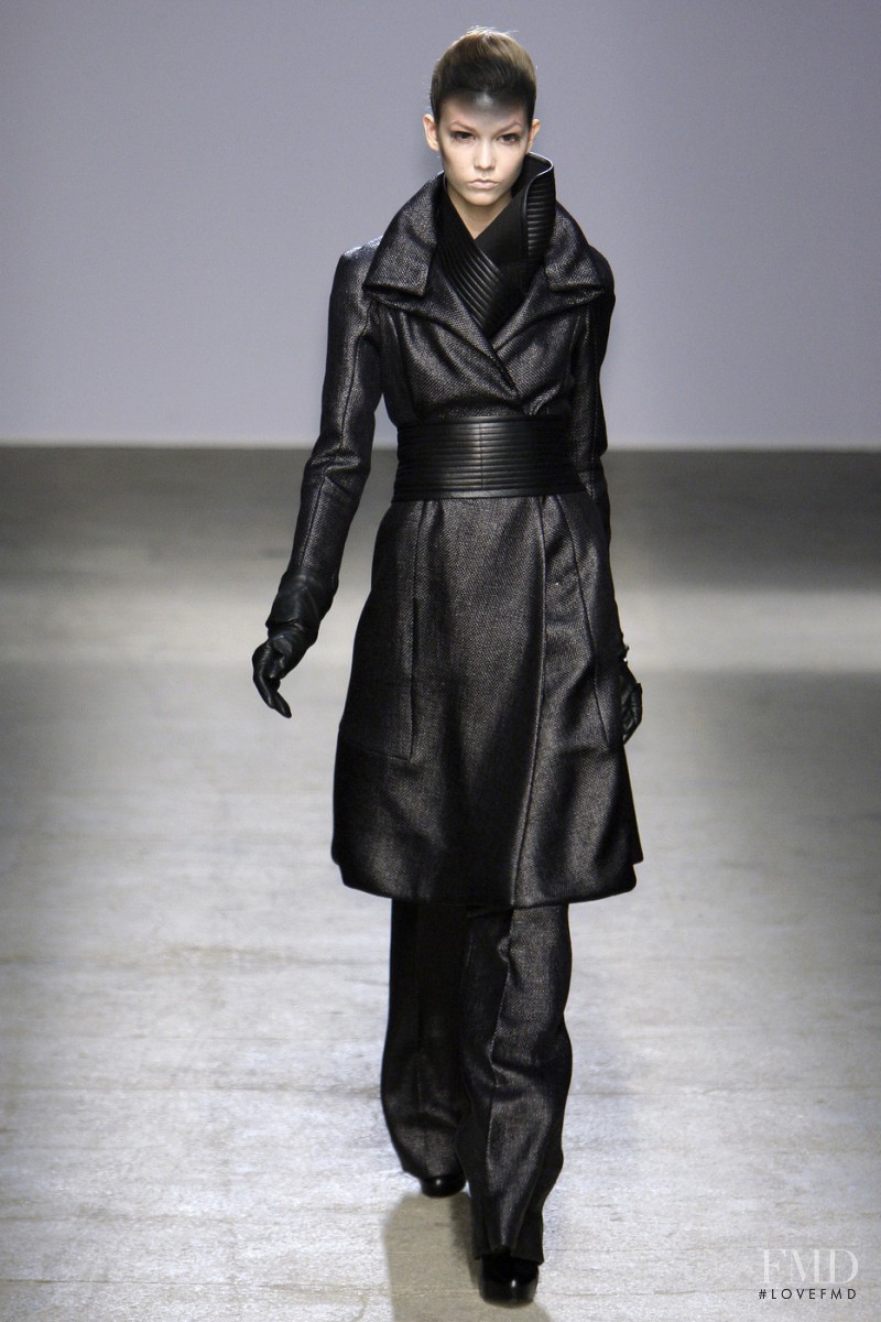 Karlie Kloss featured in  the Gareth Pugh fashion show for Autumn/Winter 2010