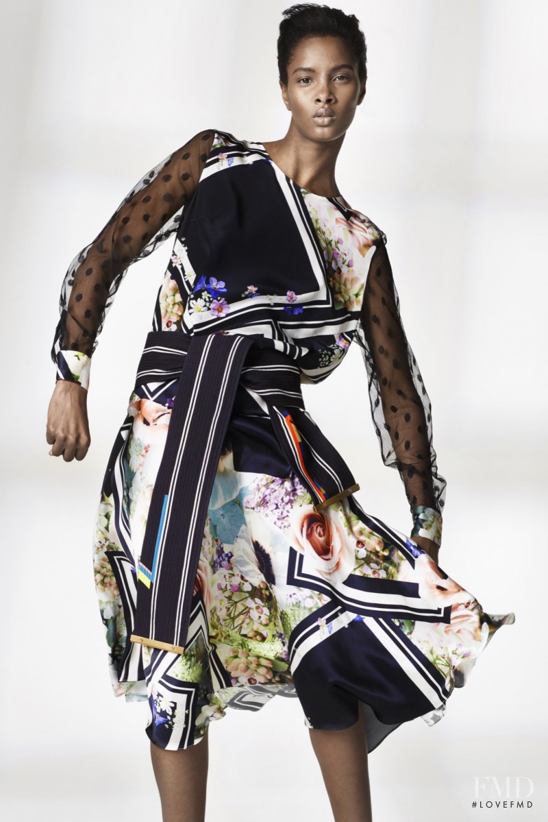 Thaina Oliveira da Silva featured in  the Preen by Thornton Bregazzi lookbook for Resort 2016