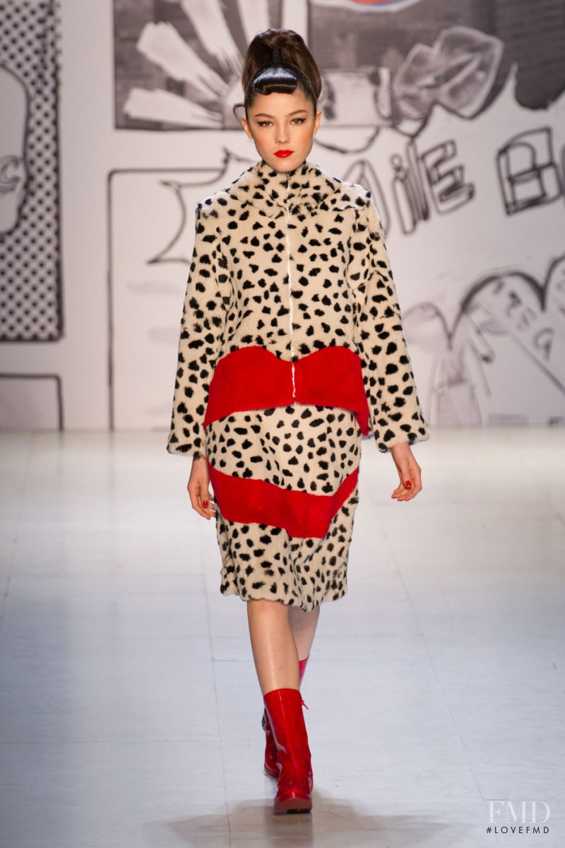 Lary Müller featured in  the Tsumori Chisato fashion show for Autumn/Winter 2015