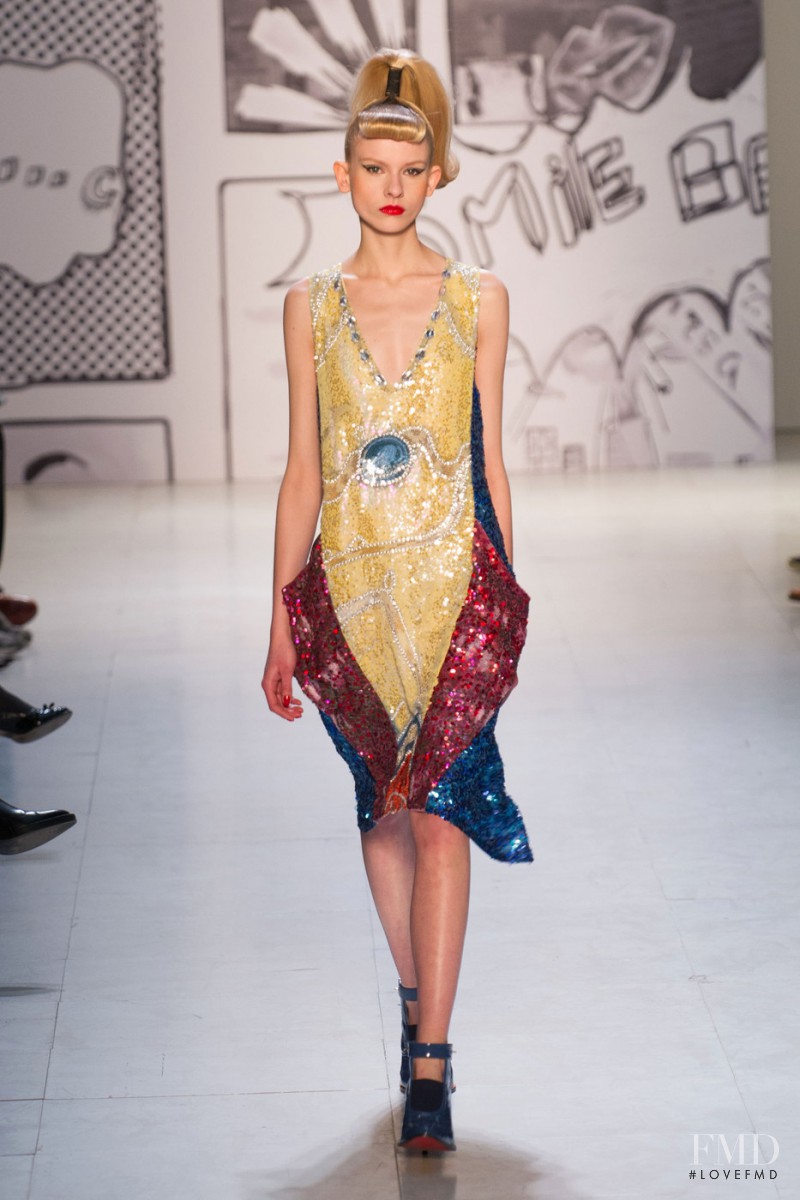 Ola Munik featured in  the Tsumori Chisato fashion show for Autumn/Winter 2015