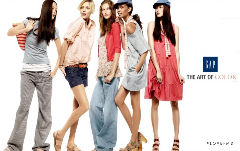 Anja Rubik featured in  the Gap advertisement for Spring/Summer 2008