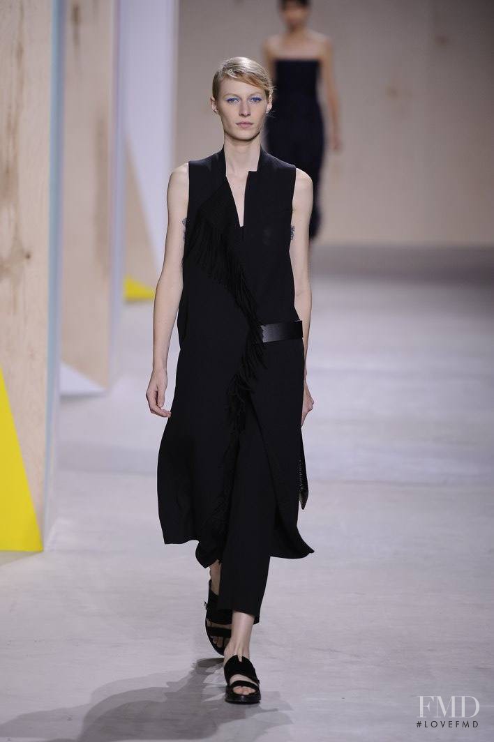 Julia Nobis featured in  the Boss by Hugo Boss fashion show for Spring/Summer 2016