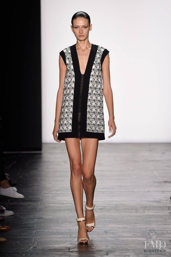 Carmen Marc Valvo fashion show for Spring/Summer 2016