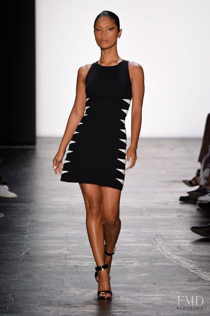 Carmen Marc Valvo fashion show for Spring/Summer 2016