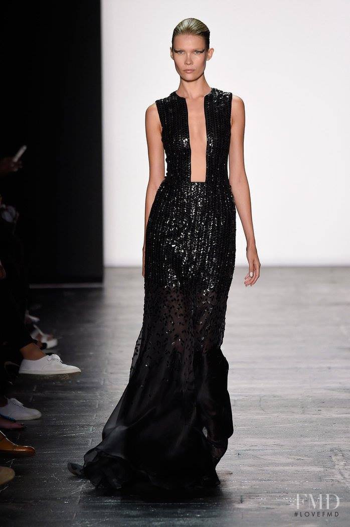 Carmen Marc Valvo fashion show for Spring/Summer 2016