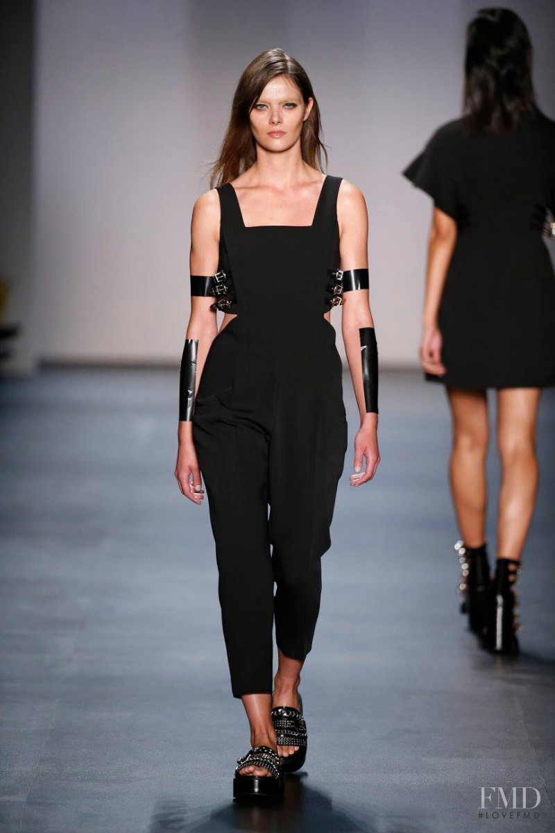 Concept Korea Kaal Eisuktae fashion show for Spring/Summer 2016