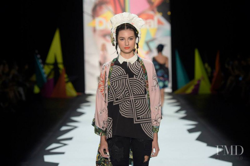 Bruna Ludtke featured in  the Desigual fashion show for Spring/Summer 2016