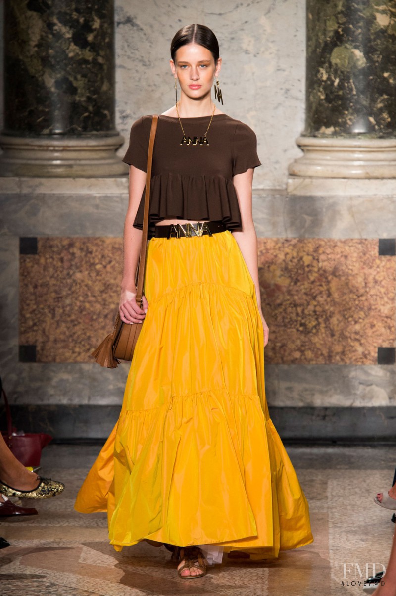 Thyra van Daalen featured in  the be Blumarine fashion show for Spring/Summer 2016