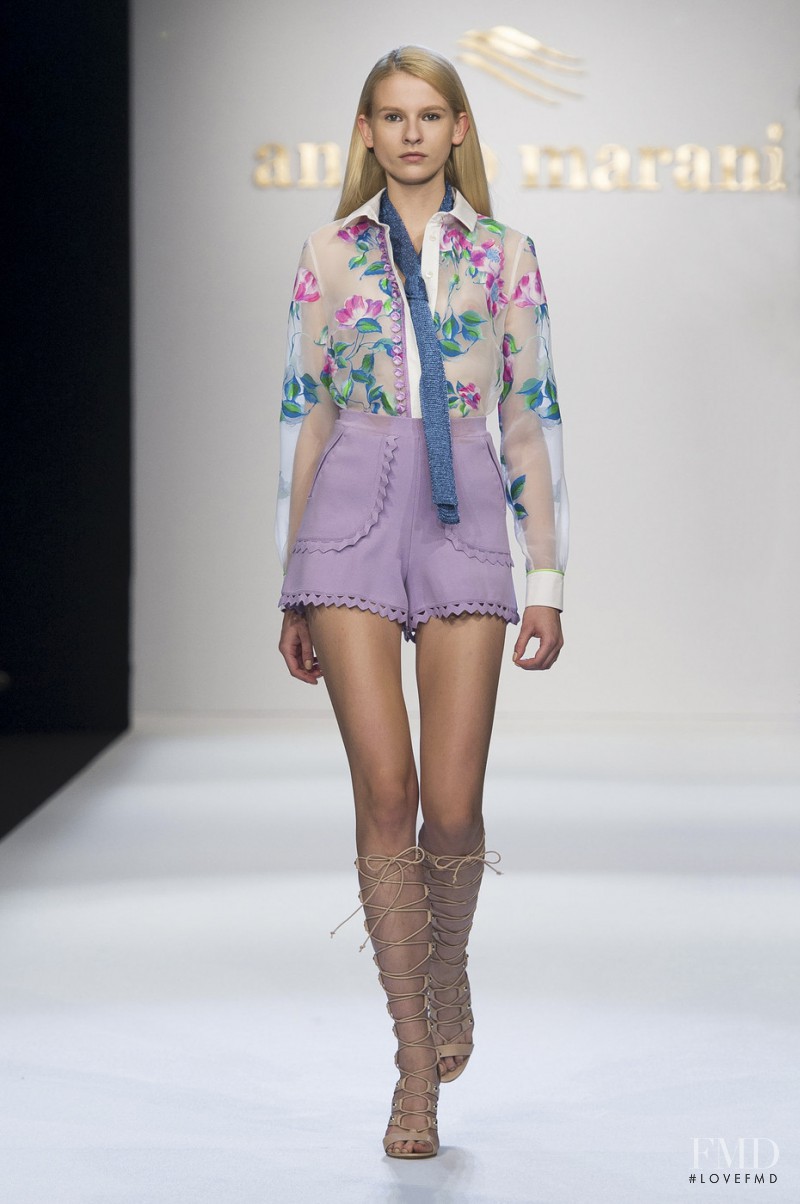 Ola Munik featured in  the Angelo Marani fashion show for Spring/Summer 2016