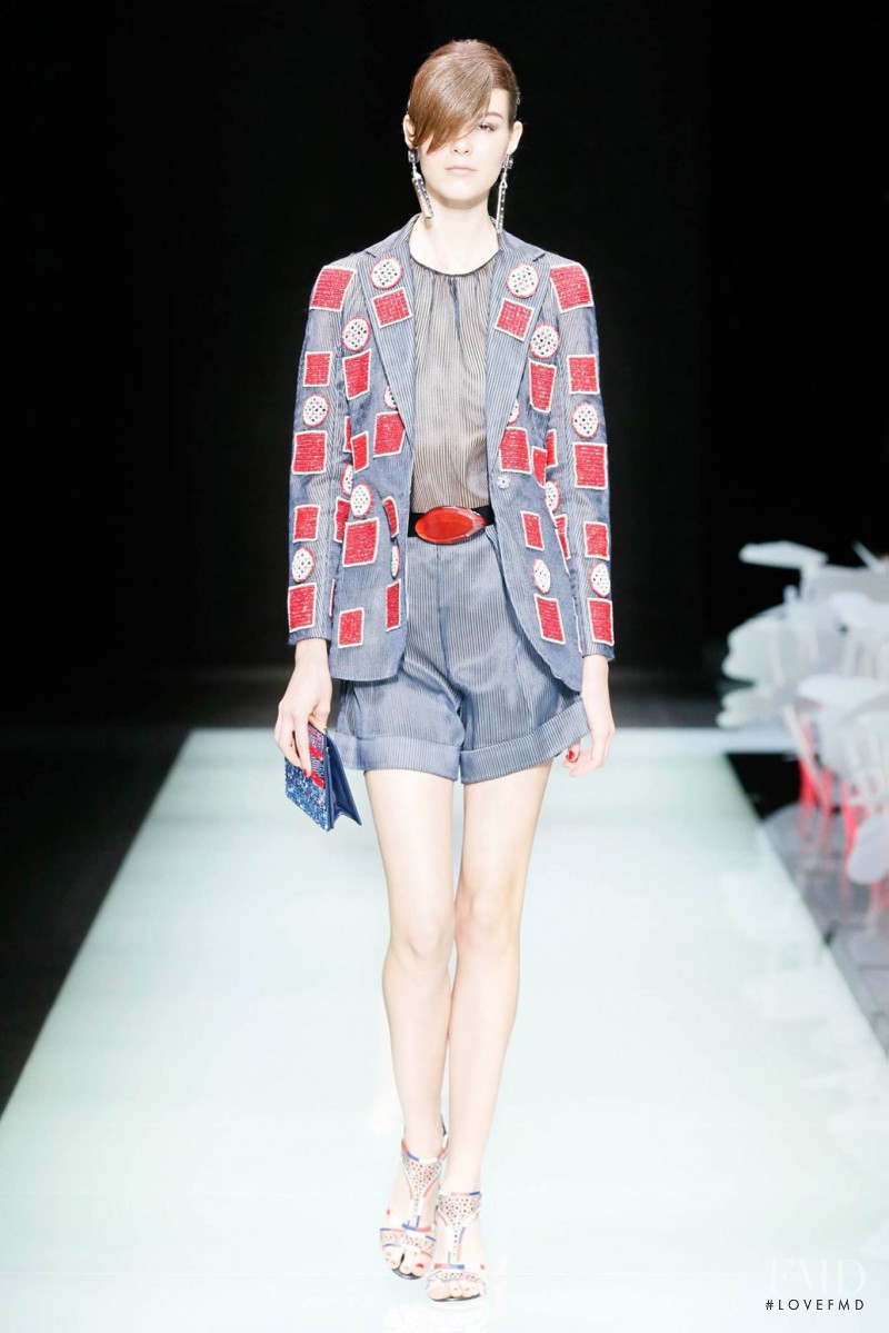 Irina Shnitman featured in  the Giorgio Armani fashion show for Spring/Summer 2016