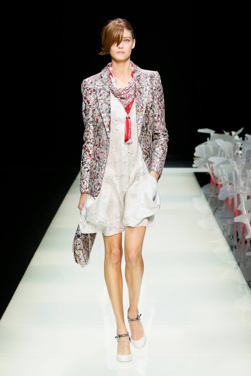 Diana Moldovan featured in  the Giorgio Armani fashion show for Spring/Summer 2016