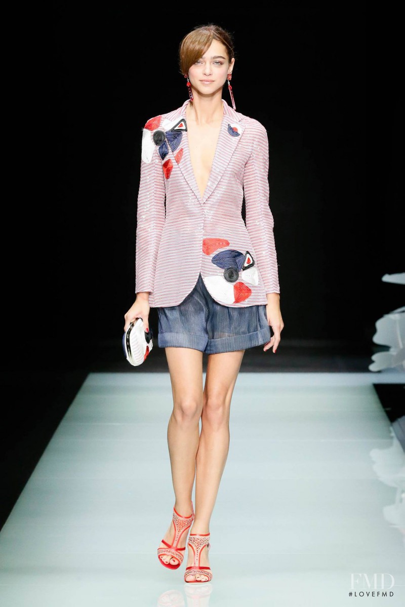 Zhenya Katava featured in  the Giorgio Armani fashion show for Spring/Summer 2016