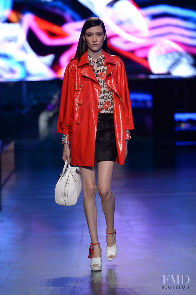 Mar Gonzalez featured in  the Hogan fashion show for Spring/Summer 2016