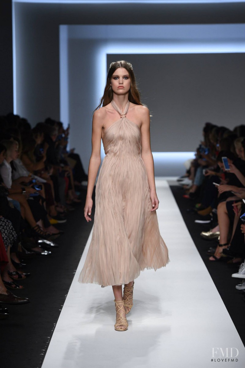 Luna Bijl featured in  the Ermanno Scervino fashion show for Spring/Summer 2016