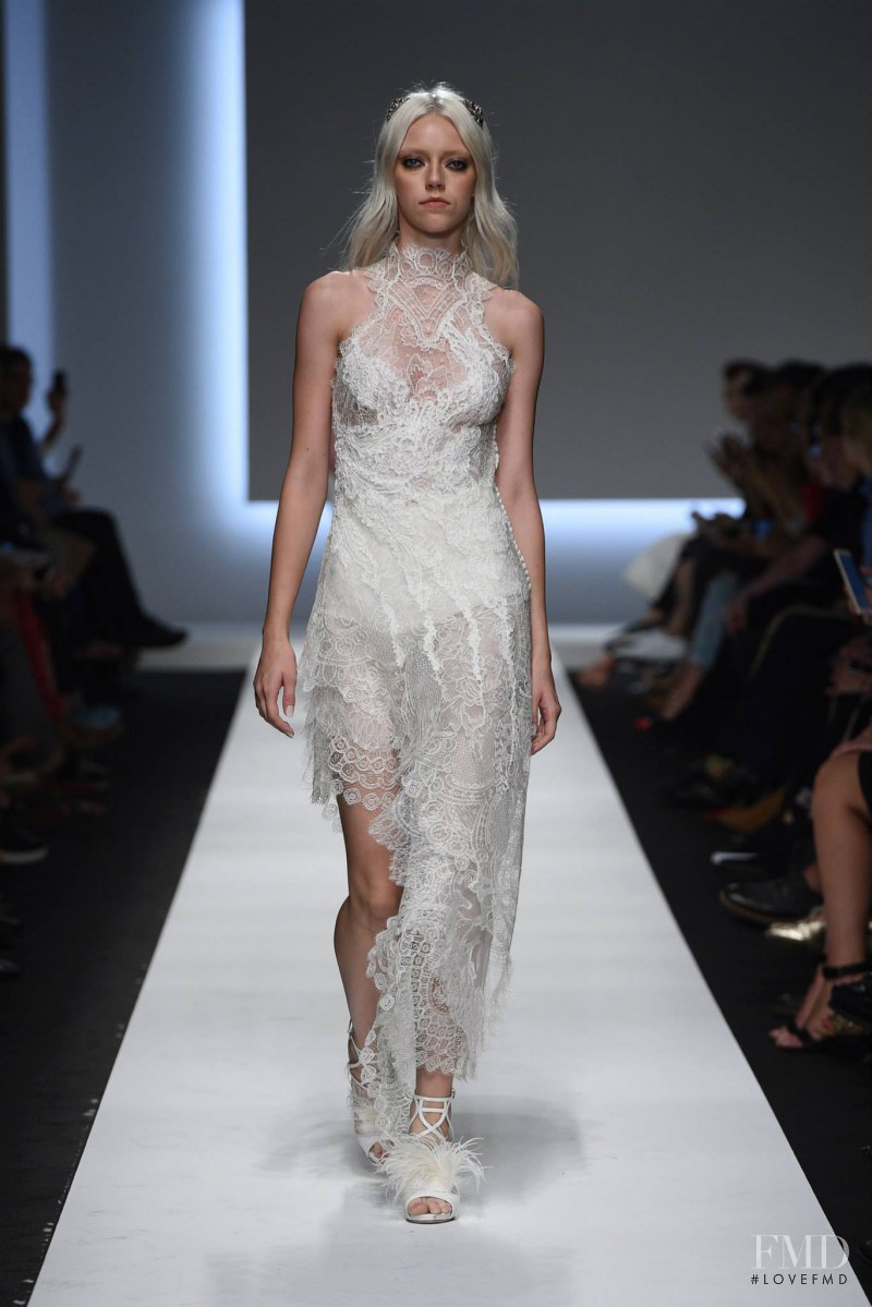 Pyper America Smith featured in  the Ermanno Scervino fashion show for Spring/Summer 2016