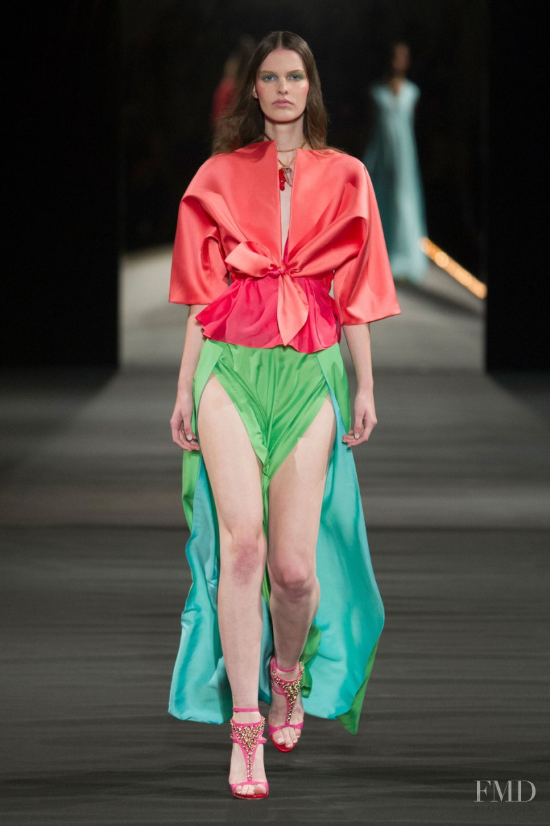 Lisa Verberght featured in  the Alexis Mabille fashion show for Spring/Summer 2016