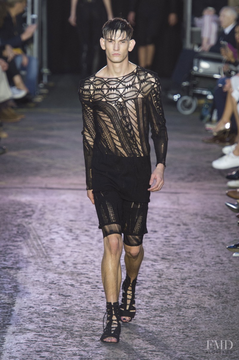 Julien Macdonald fashion show for Spring/Summer 2016