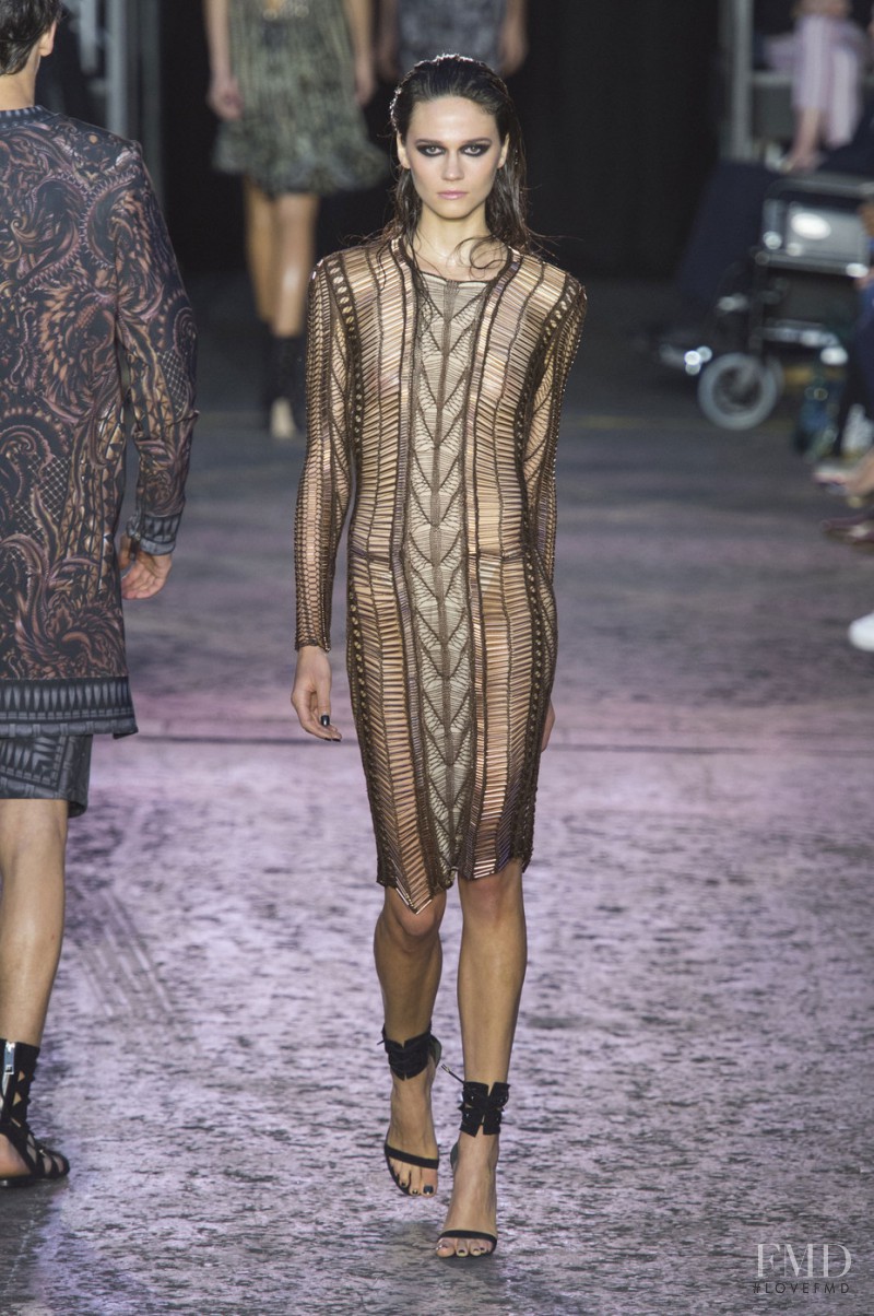 Julien Macdonald fashion show for Spring/Summer 2016