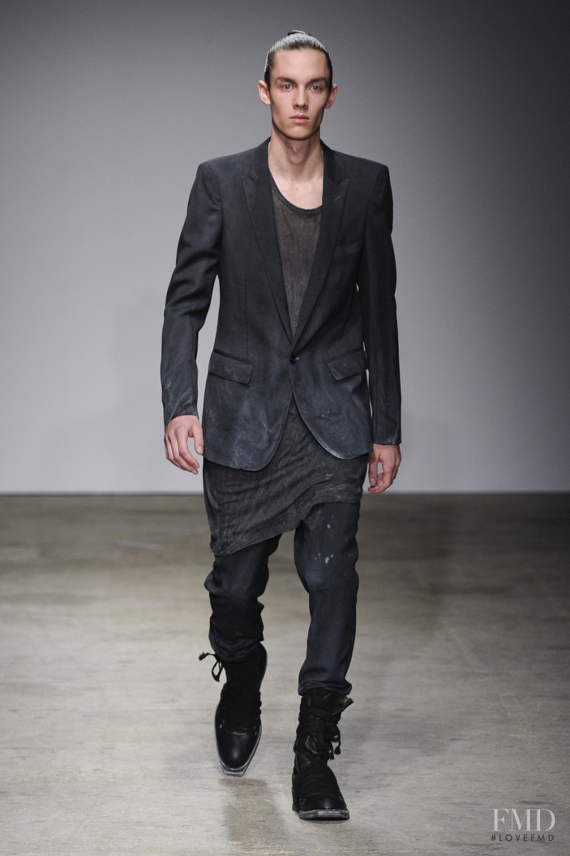 Nicolas Andreas Taralis fashion show for Spring/Summer 2011