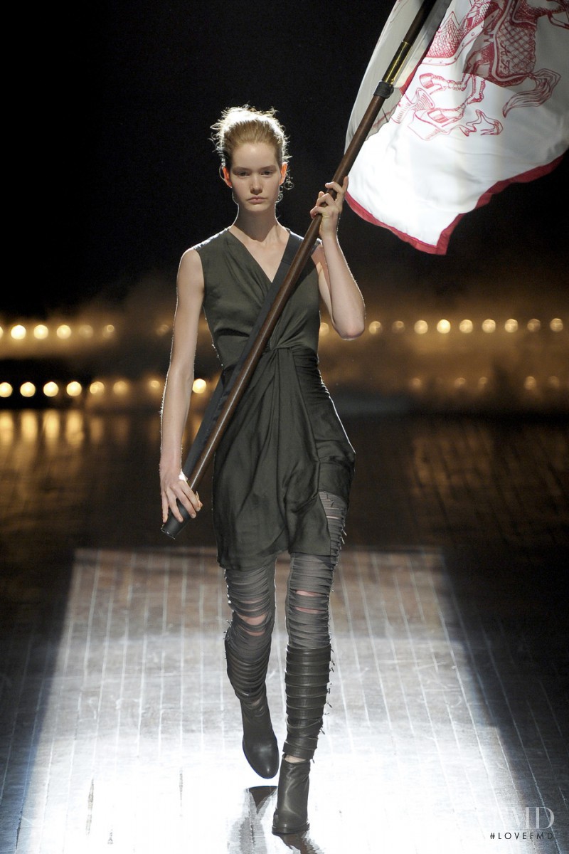 Esmé Wissels featured in  the A.F. Vandevorst fashion show for Spring/Summer 2011