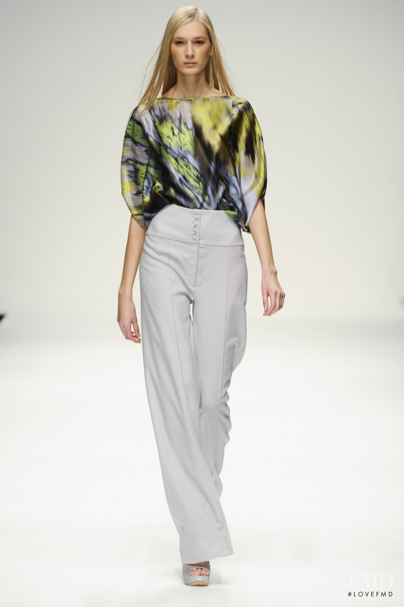 Maria Grachvogel fashion show for Spring/Summer 2011