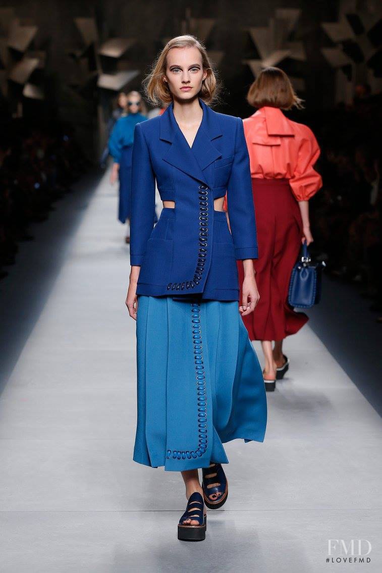 Maartje Verhoef featured in  the Fendi fashion show for Spring/Summer 2016