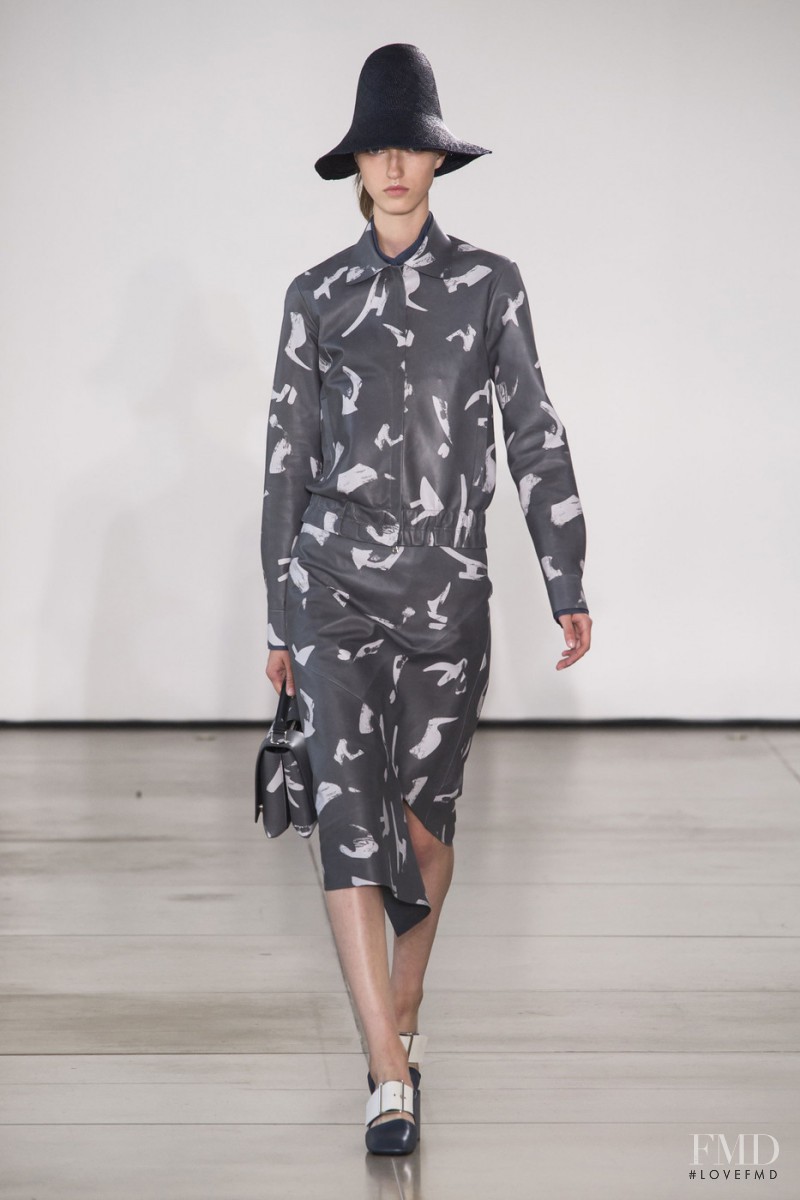 Liza Ostanina featured in  the Jil Sander fashion show for Spring/Summer 2016