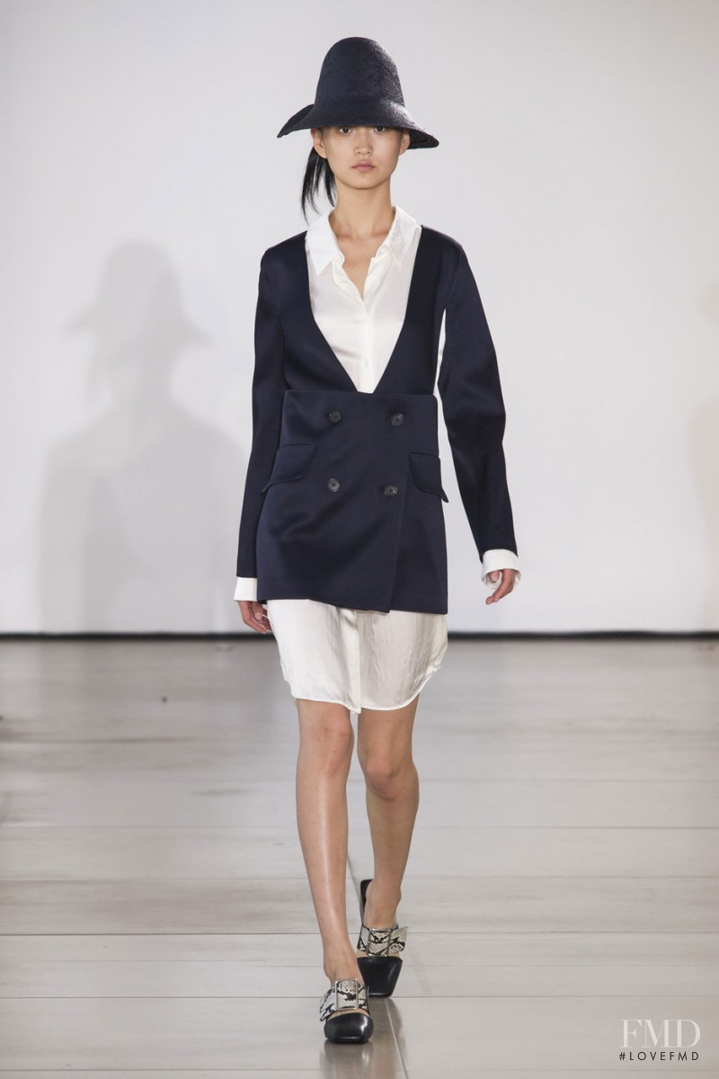 Wangy Xinyu featured in  the Jil Sander fashion show for Spring/Summer 2016