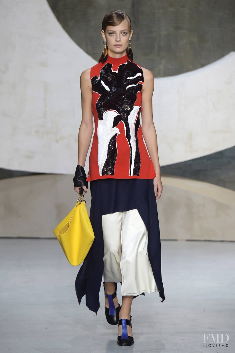 Marni fashion show for Spring/Summer 2016