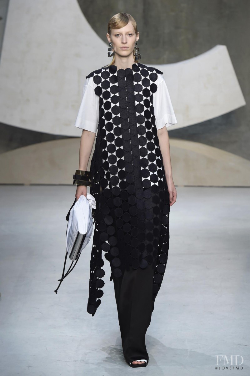 Marni fashion show for Spring/Summer 2016