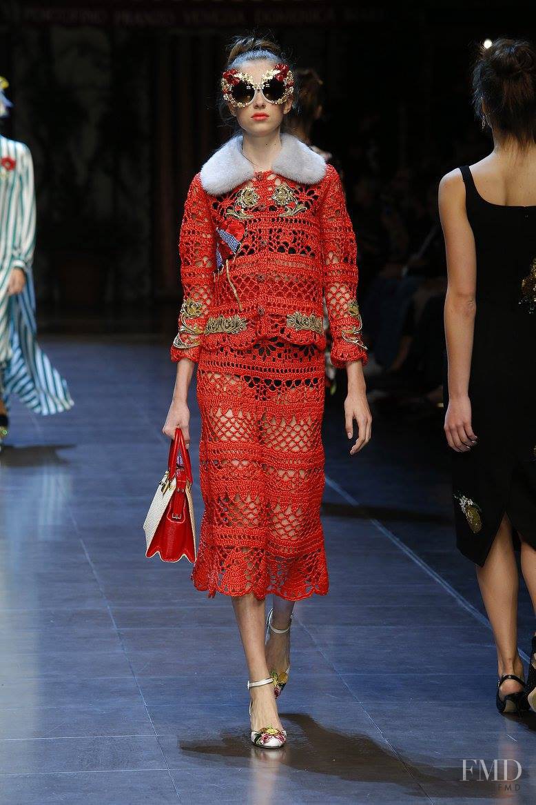 Alicja Tubilewicz featured in  the Dolce & Gabbana fashion show for Spring/Summer 2016