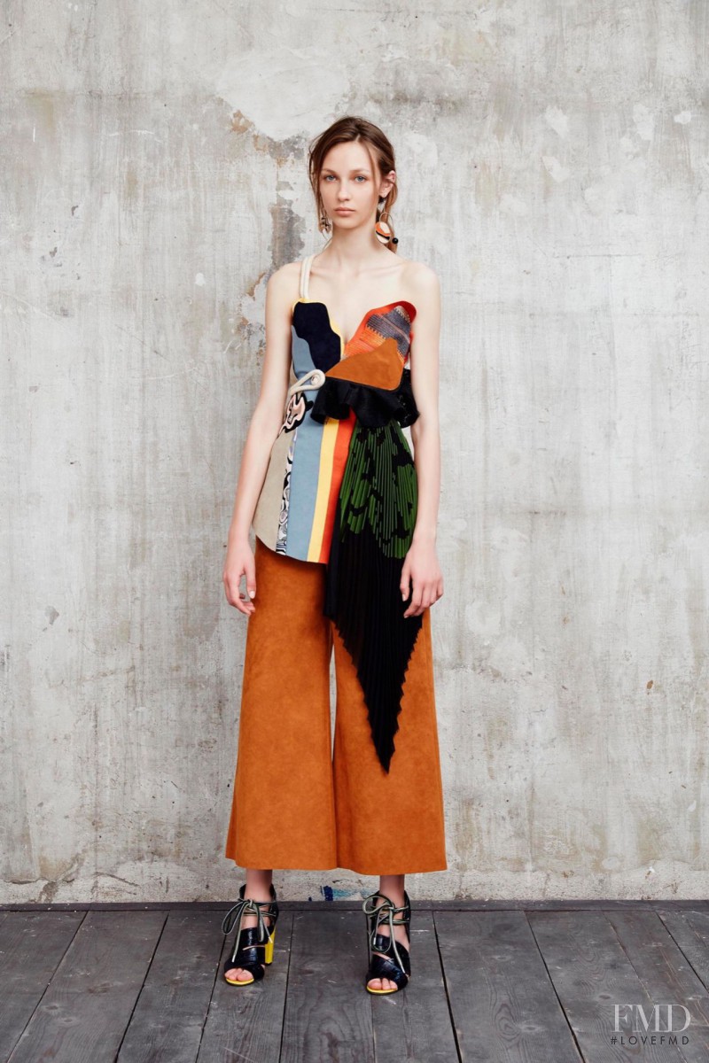 Ala Sekula featured in  the MSGM lookbook for Resort 2016