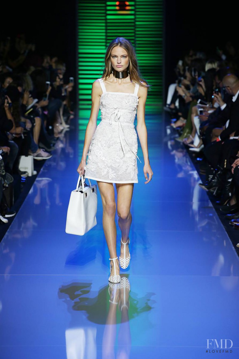 Anna Mila Guyenz featured in  the Elie Saab fashion show for Spring/Summer 2016