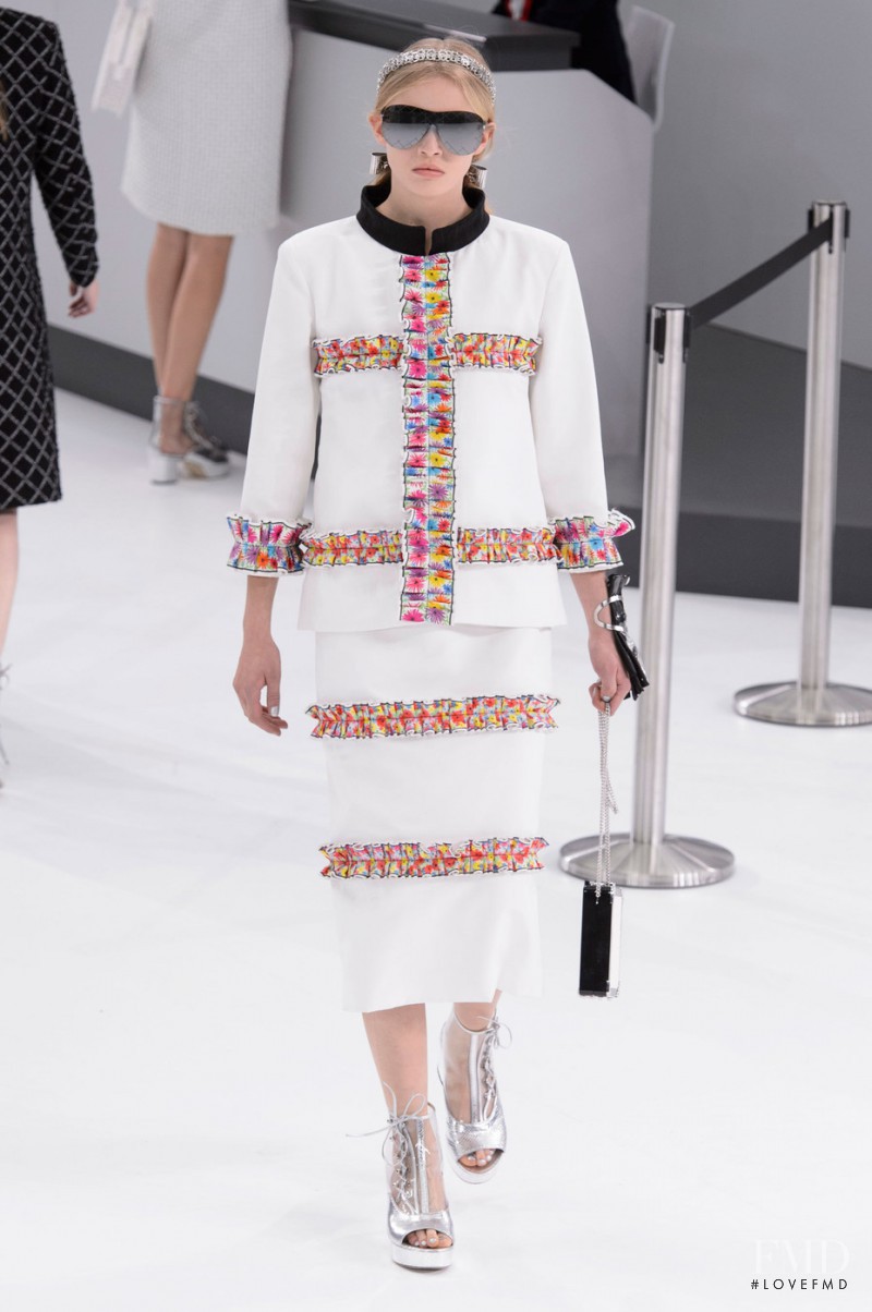 Chanel fashion show for Spring/Summer 2016