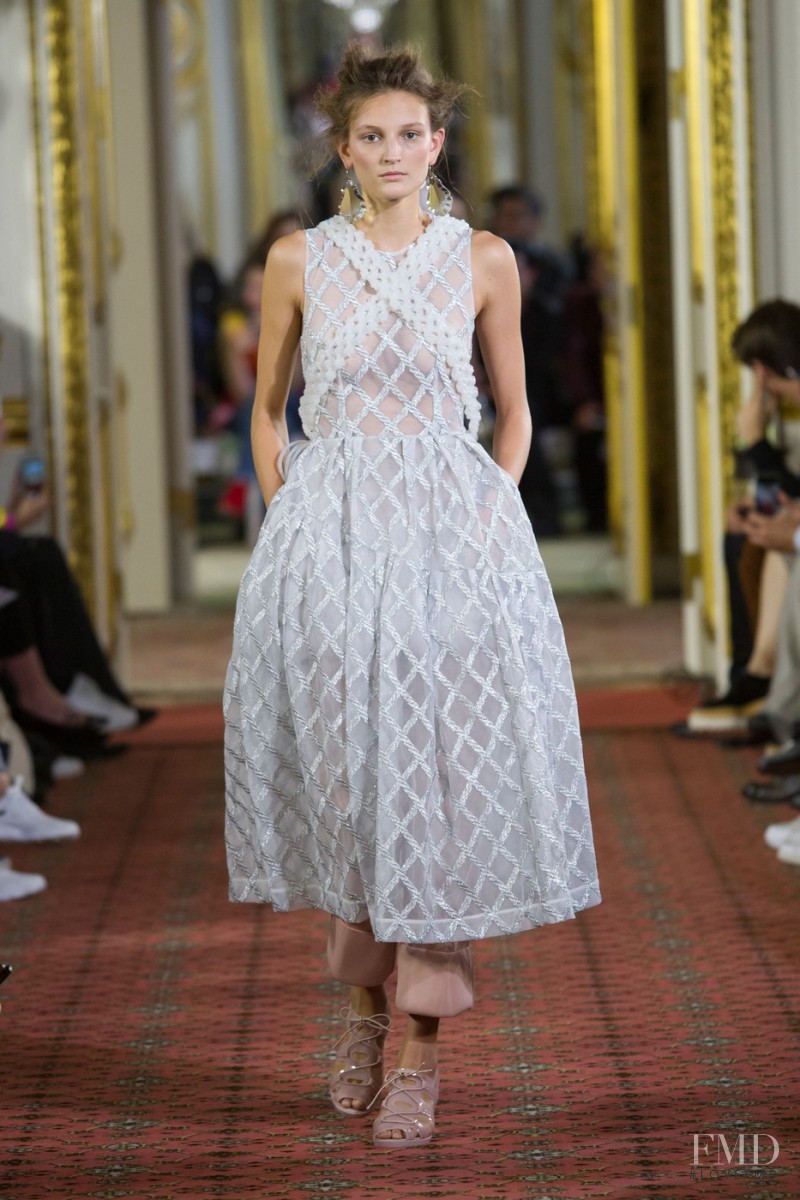 Simone Rocha fashion show for Spring/Summer 2016