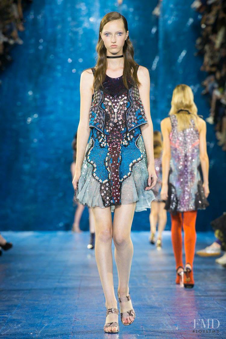 Liza Ostanina featured in  the Mary Katrantzou fashion show for Spring/Summer 2016
