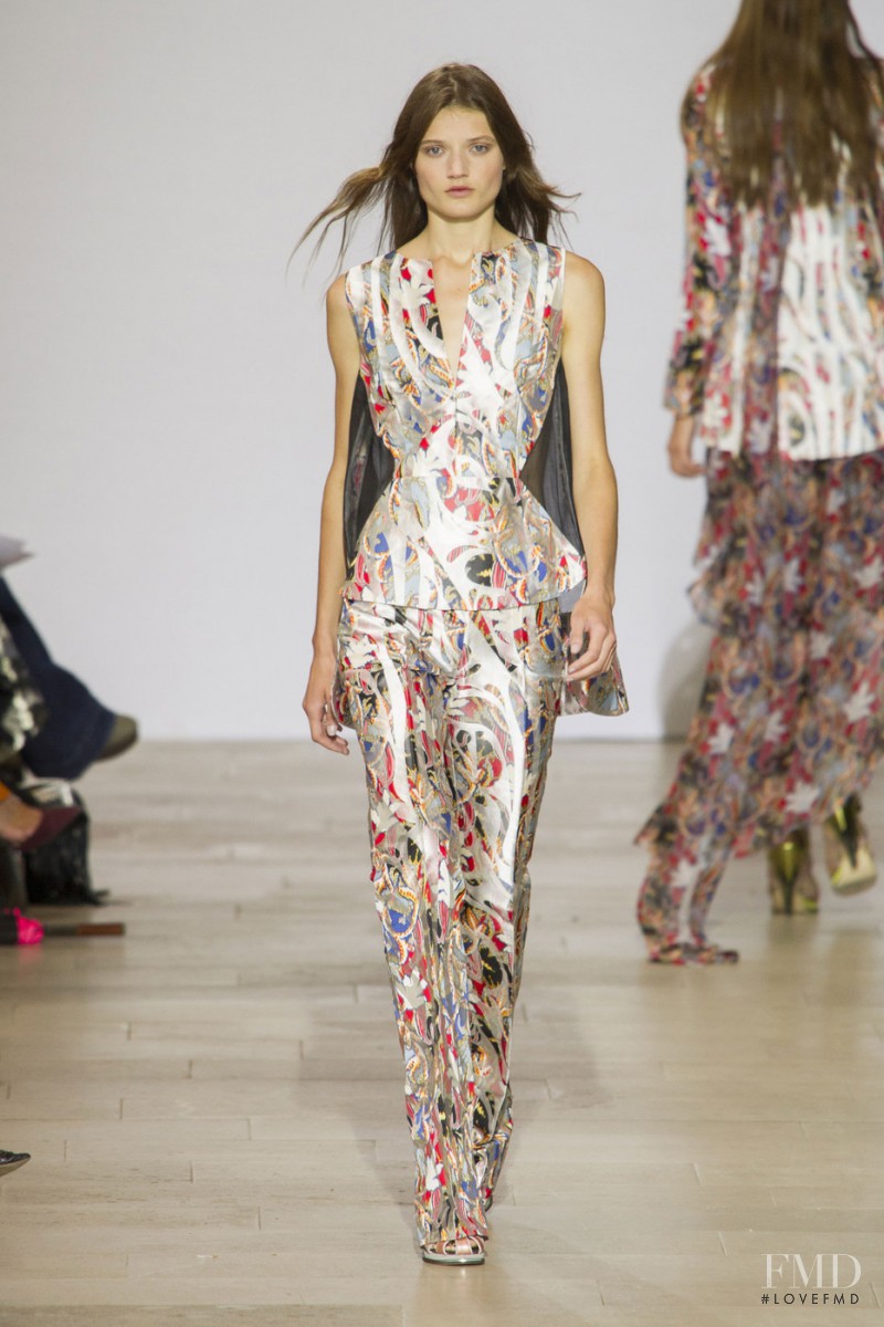 Olivia Jansing featured in  the Antonio Berardi fashion show for Spring/Summer 2016