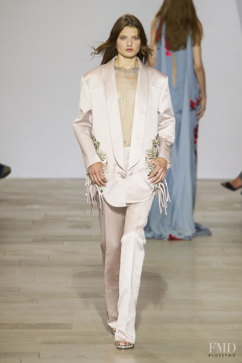 Olivia Jansing featured in  the Antonio Berardi fashion show for Spring/Summer 2016