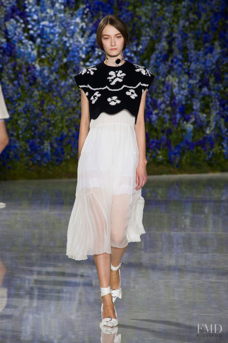 Kasia Jujeczka featured in  the Christian Dior fashion show for Spring/Summer 2016