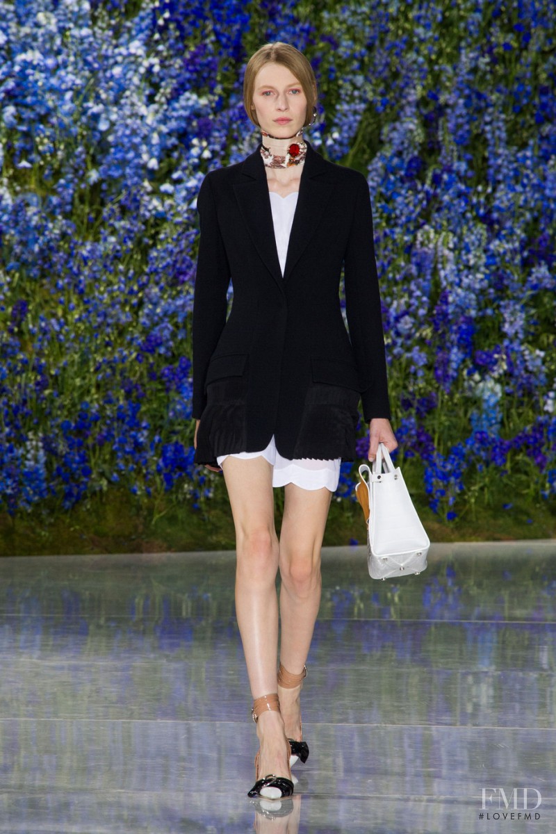 Julia Nobis featured in  the Christian Dior fashion show for Spring/Summer 2016