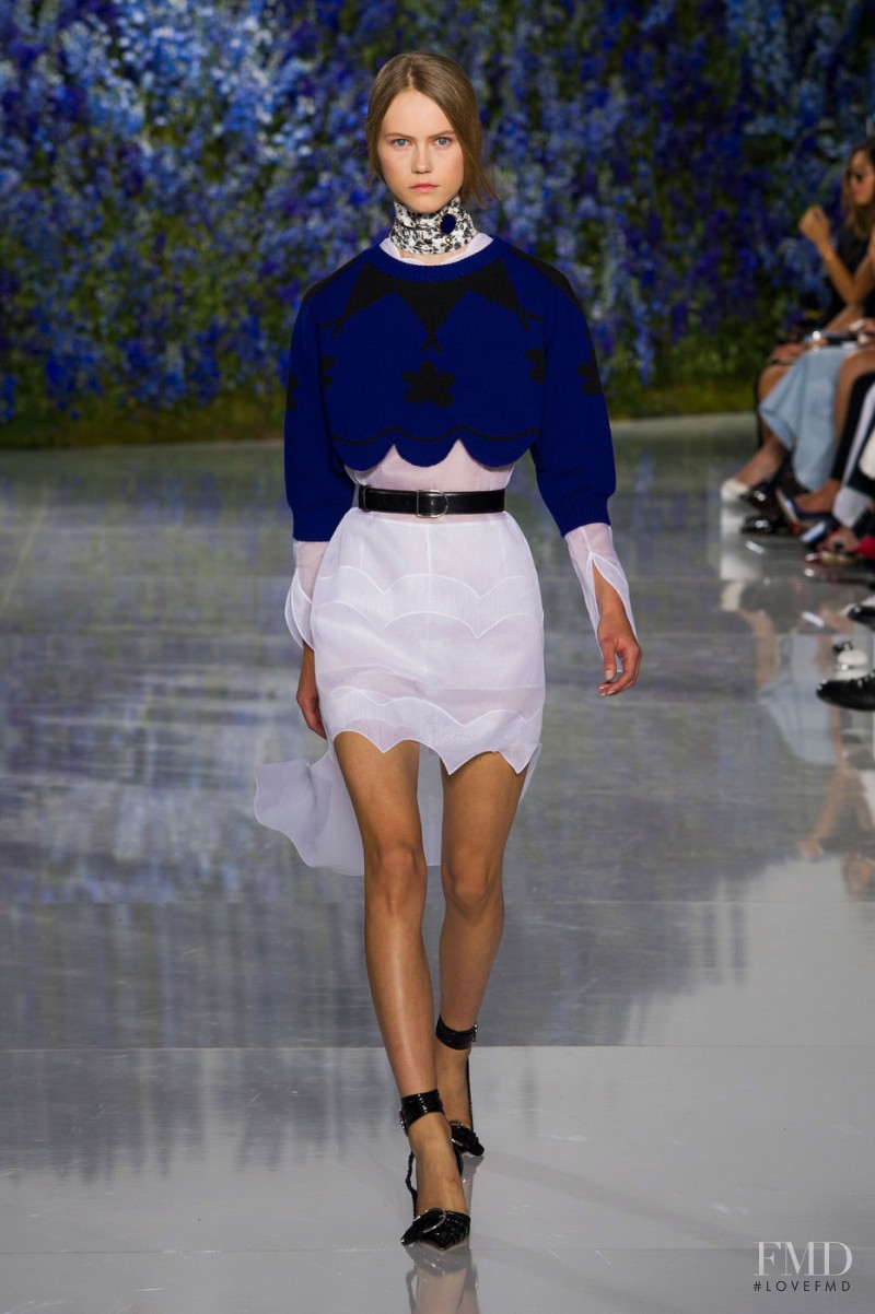 Julie Hoomans featured in  the Christian Dior fashion show for Spring/Summer 2016