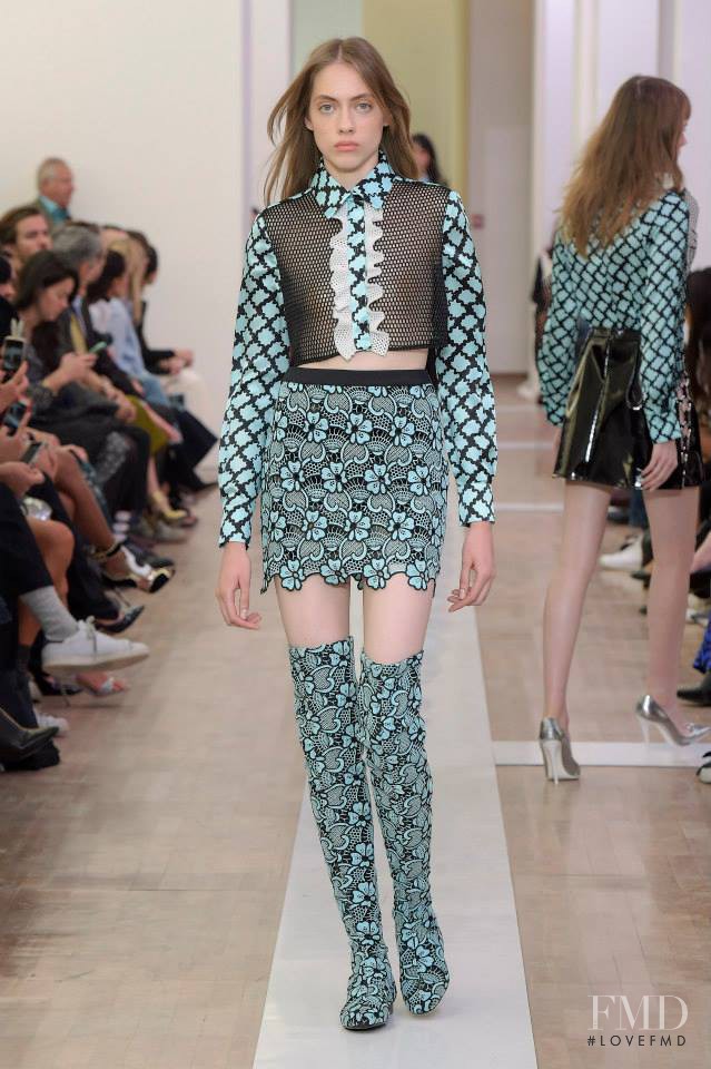 Odette Pavlova featured in  the Emanuel Ungaro fashion show for Spring/Summer 2016