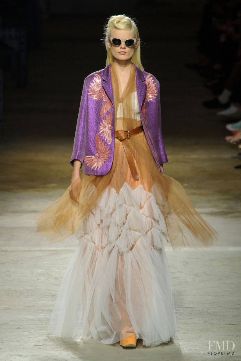 Hanne Gaby Odiele featured in  the Dries van Noten fashion show for Spring/Summer 2016