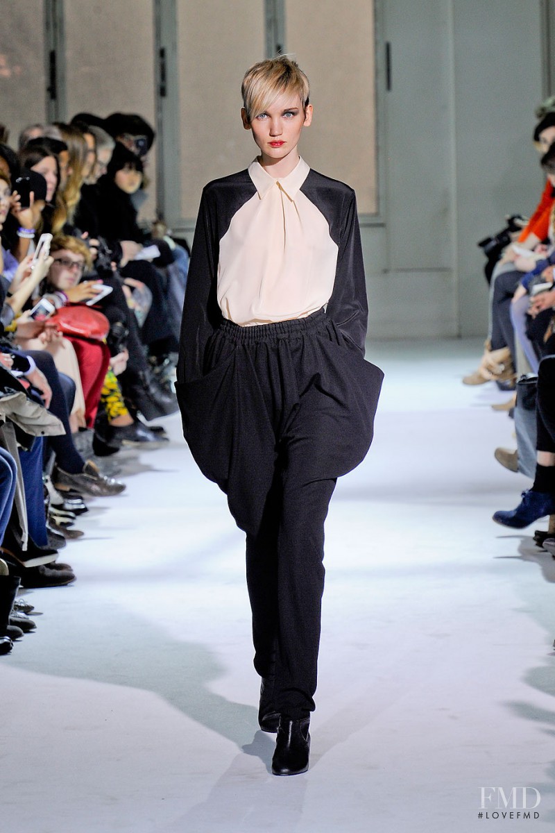 LIMI Feu fashion show for Autumn/Winter 2012