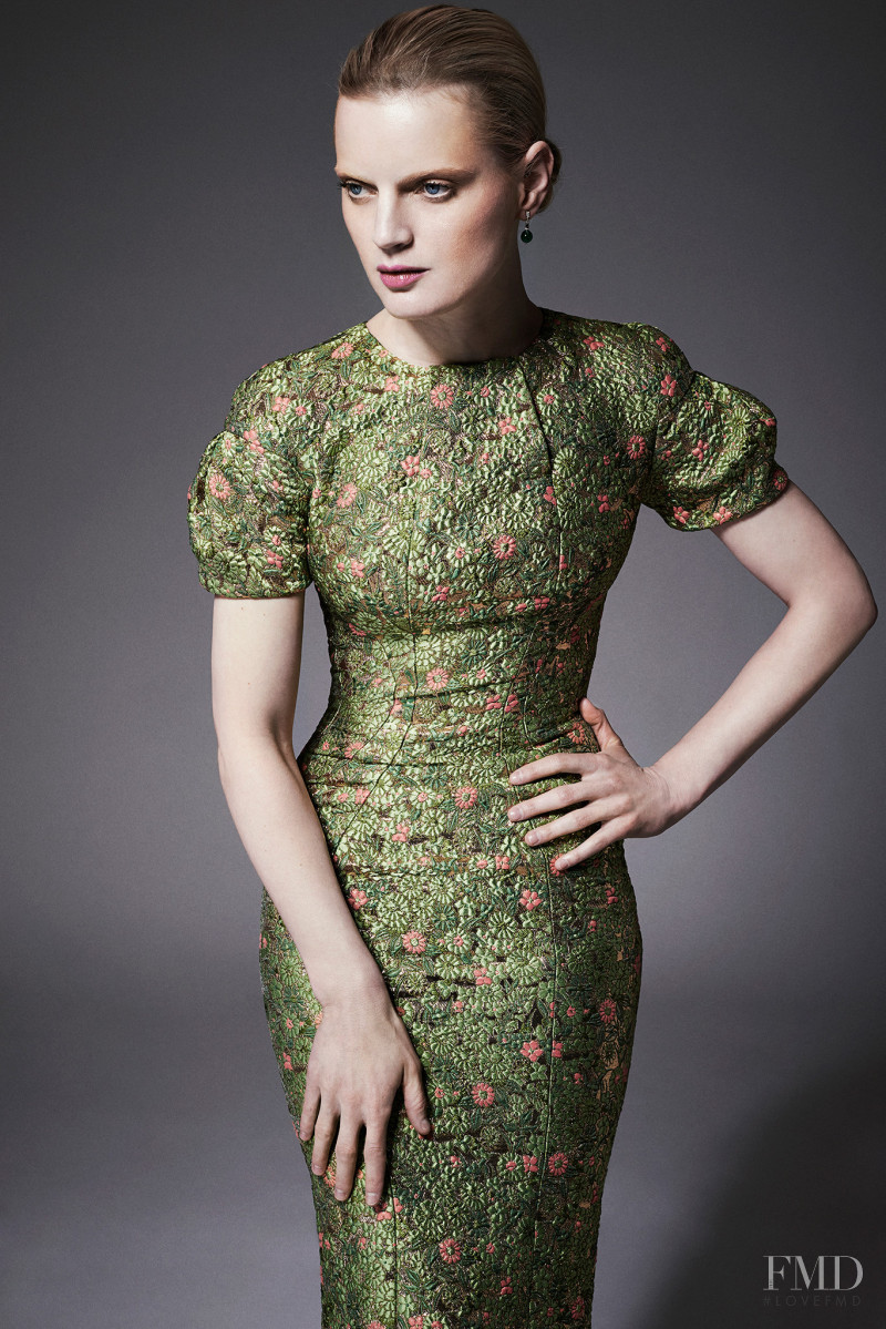 Guinevere van Seenus featured in  the Zac Posen fashion show for Resort 2015